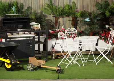Back Yard Theme - Sydney Prop Specialists