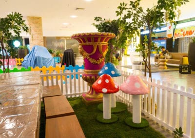 Willy Wonka Theme - Sydney Prop Specialists