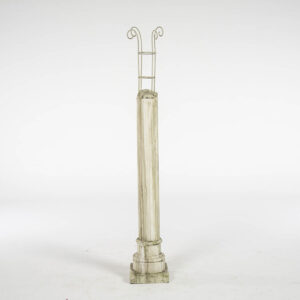 Column with Wire Top